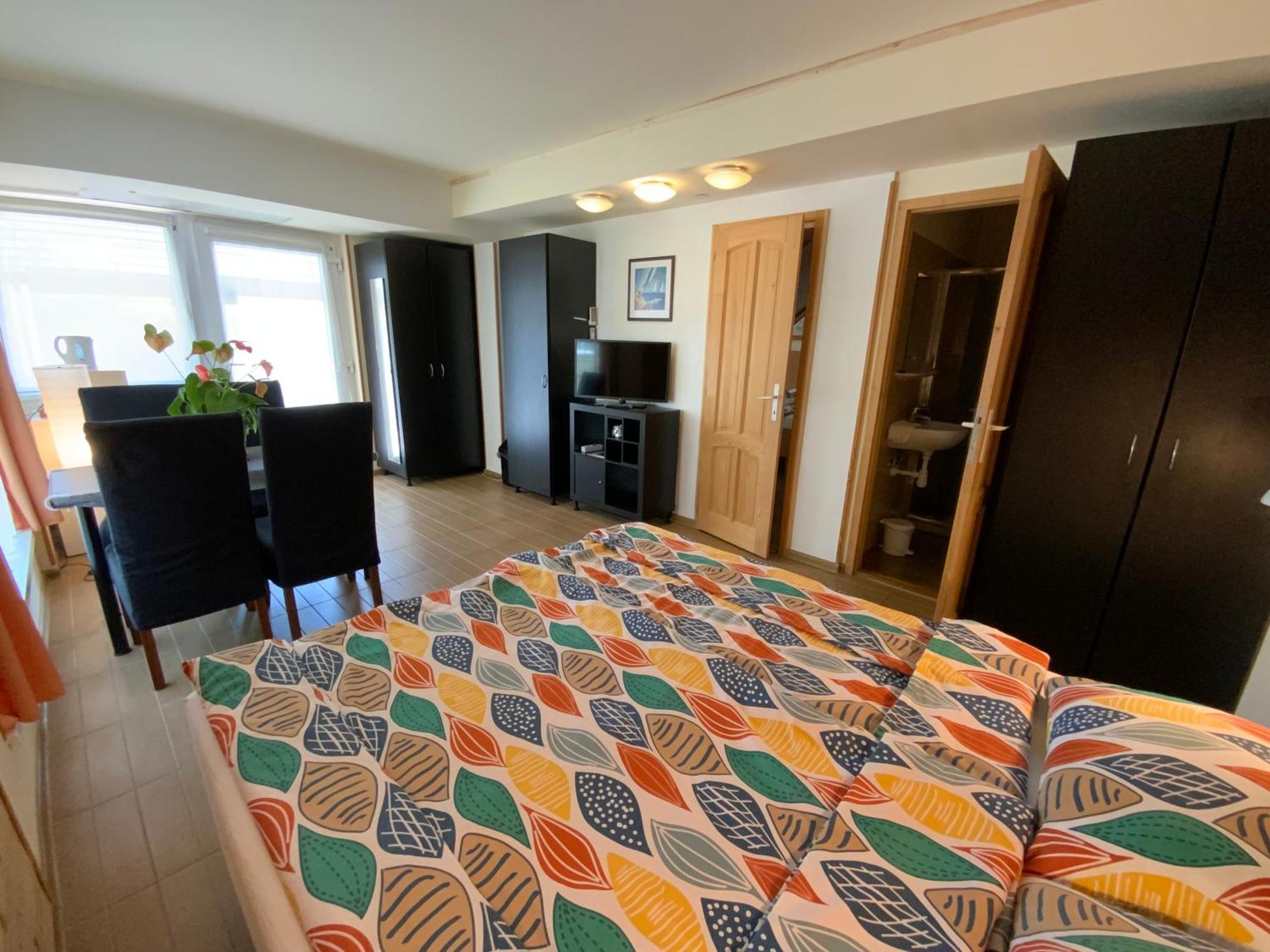 שיופוק Elso Fecske Apartmanok מראה חיצוני תמונה